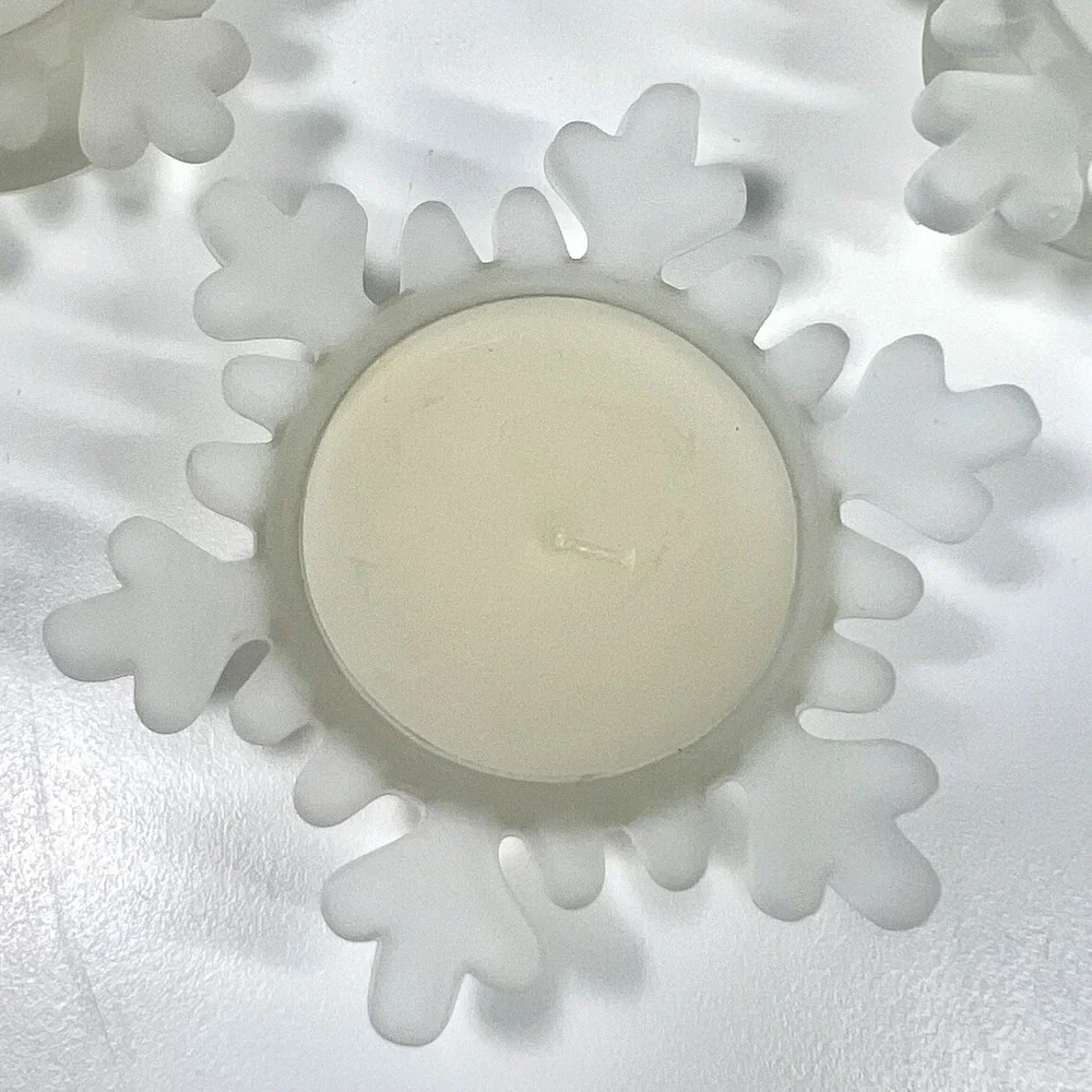 Crate‎ & Barrel Snowflake Frosted Glass Votive Candle Holders Xmas Set of 4 NOB